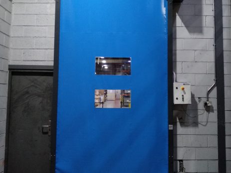 Portes industrielles comment choisir la bonne solution pour votre entreprise